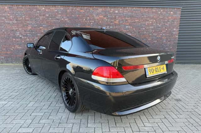 BMW 7-Serie (2003) thumbnail 4