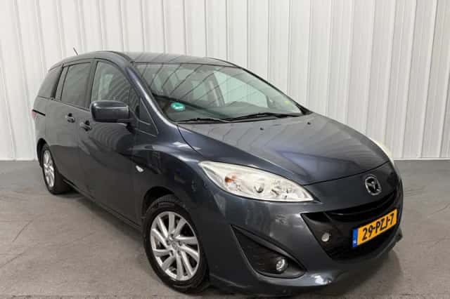 Mazda 5 (2011) thumbnail 1