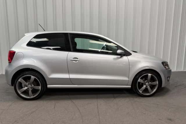 Volkswagen Polo (2011) thumbnail 5