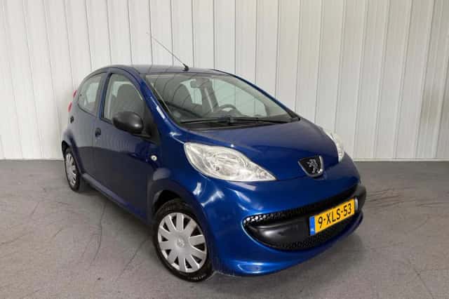 Peugeot 107 (2006) thumbnail 1