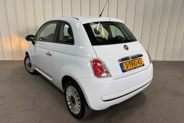 Fiat 500 (2009) thumbnail 4