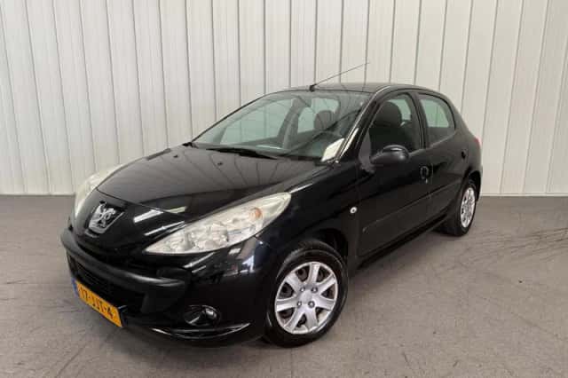 Peugeot 206 (2009) thumbnail 3