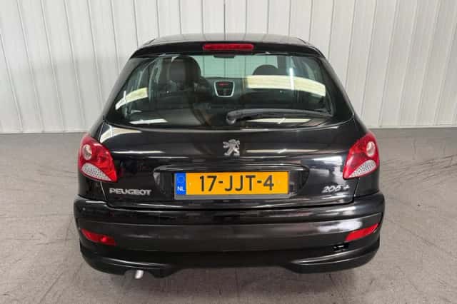 Peugeot 206 (2009) thumbnail 6