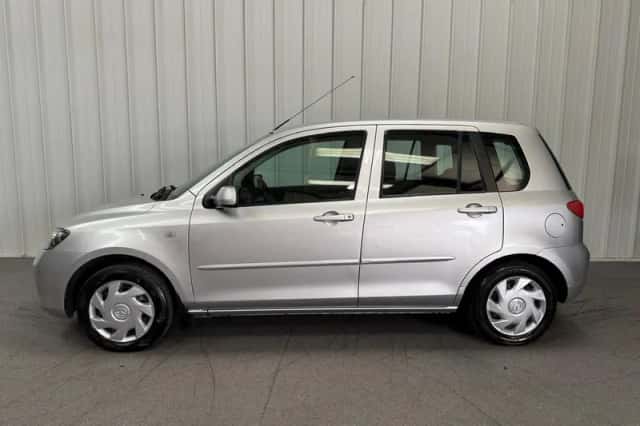 Mazda 2 (2007) thumbnail 5