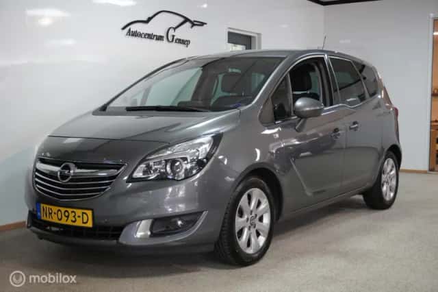 Opel Meriva (2017) thumbnail 3