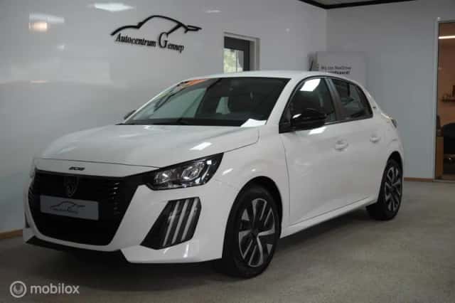 Peugeot 208 (2025) thumbnail 4