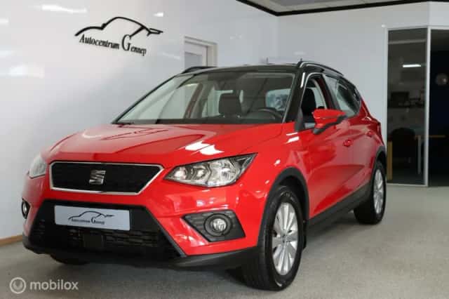 SEAT Arona (2021) thumbnail 4