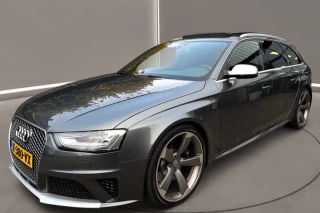 Audi A4 (2013) thumbnail 1