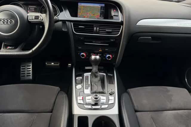 Audi A4 (2013) thumbnail 12