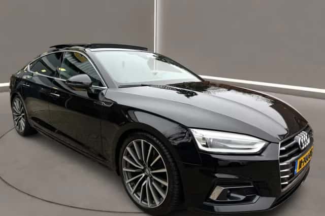 Audi A5 (2019) thumbnail 2