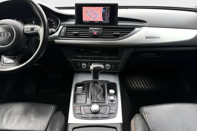 Audi A6 (2012) thumbnail 11