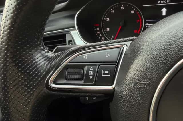Audi A6 (2012) thumbnail 14