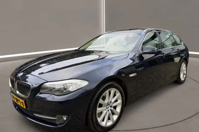 BMW 5-Serie (2010) thumbnail 1