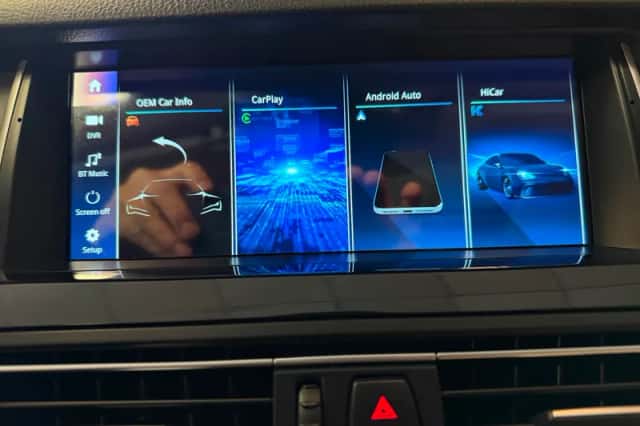 BMW 5-Serie (2010) thumbnail 15