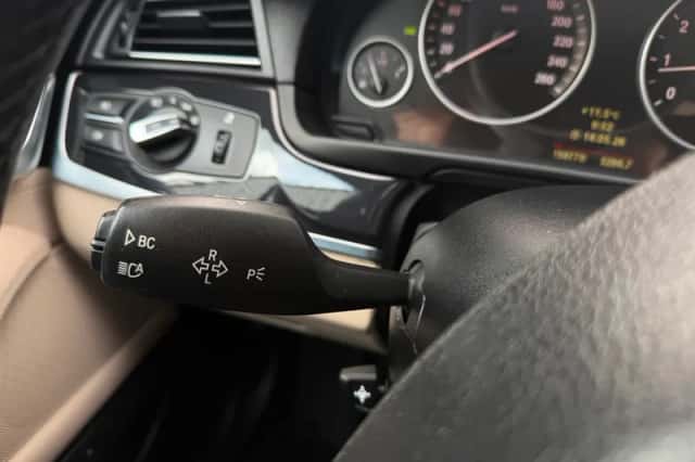 BMW 5-Serie (2010) thumbnail 21
