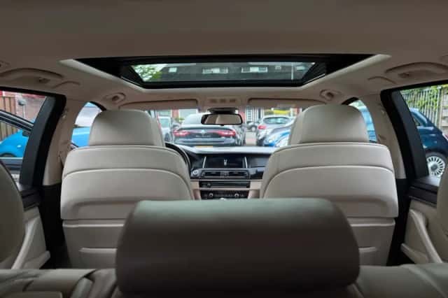 BMW 5-Serie (2010) thumbnail 25