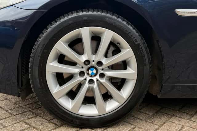 BMW 5-Serie (2010) thumbnail 26