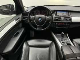 BMW X5 (2011) thumbnail 10