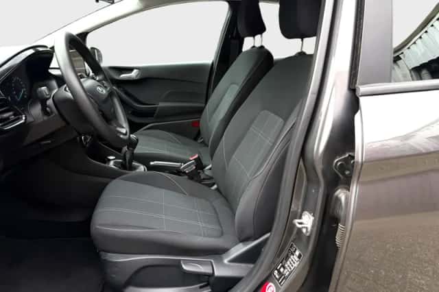 Ford Fiesta (2019) thumbnail 8