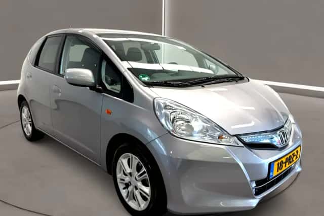 Honda Jazz (2011) thumbnail 2