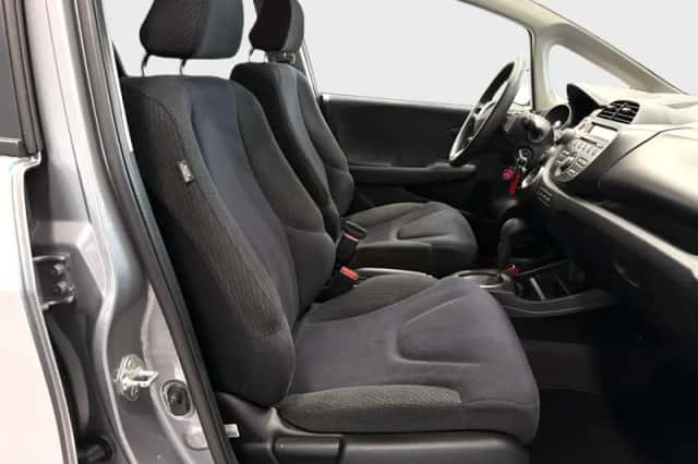Honda Jazz (2011) thumbnail 6