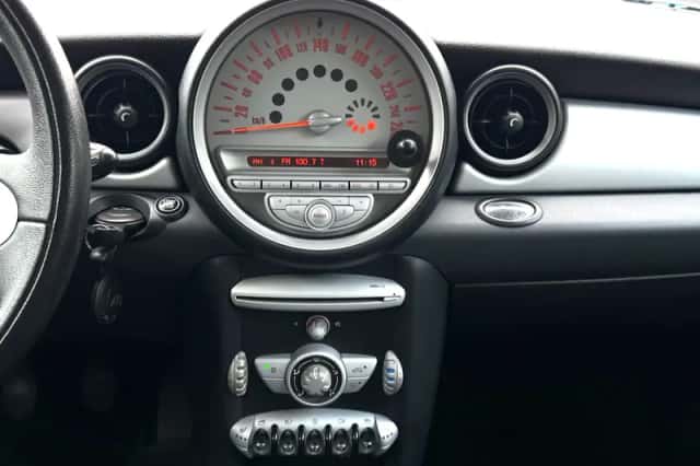 MINI Mini (2009) thumbnail 12