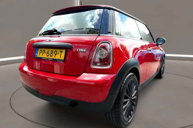 MINI Mini (2009) thumbnail 16