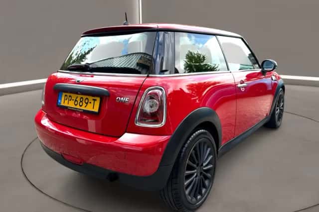 MINI Mini (2009) thumbnail 6