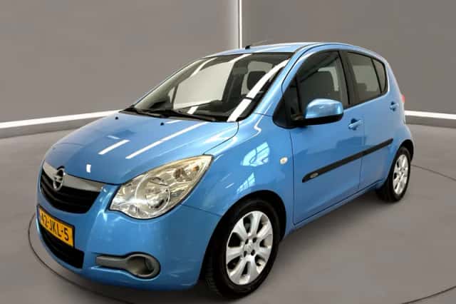 Opel Agila (2009) thumbnail 1