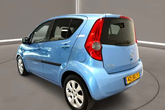 Opel Agila (2009) thumbnail 5
