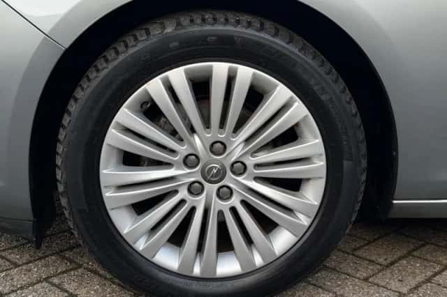 Opel Astra (2013) thumbnail 21