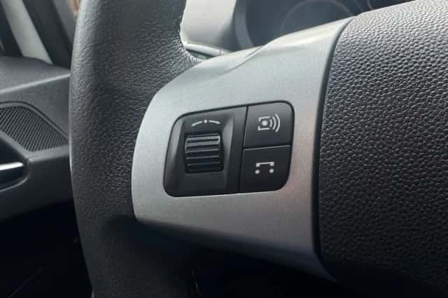 Opel Corsa (2011) thumbnail 14