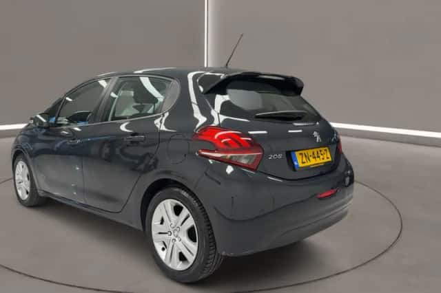 Peugeot 208 (2019) thumbnail 6