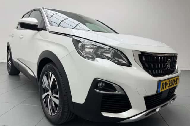 Peugeot 3008 (2017) thumbnail 21