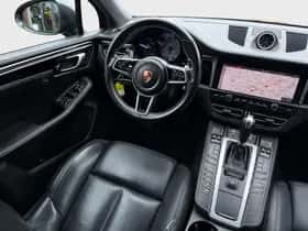 Porsche Macan (2020) thumbnail 19