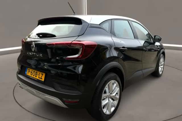 Renault Captur (2021) thumbnail 6