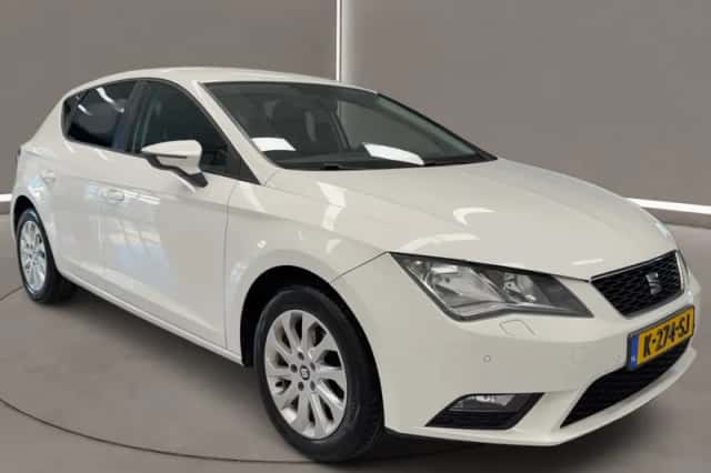 SEAT Leon (2015) thumbnail 2