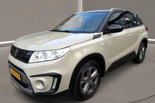 Suzuki Vitara (2015) thumbnail 1