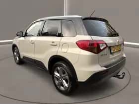 Suzuki Vitara (2015) thumbnail 4