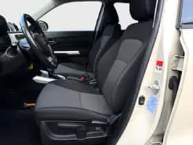 Suzuki Vitara (2015) thumbnail 7