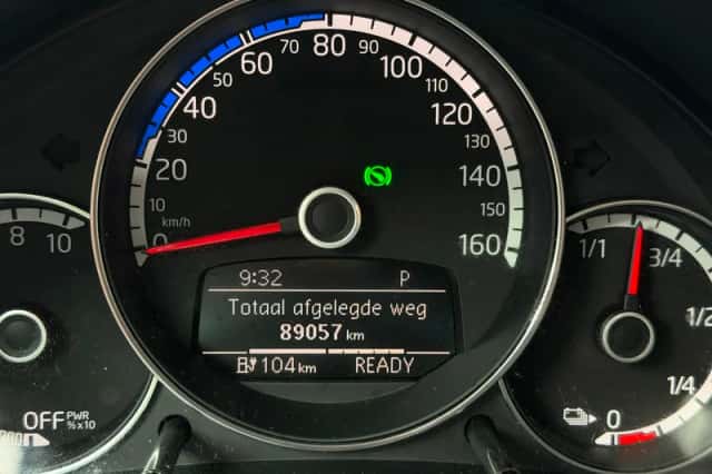 Volkswagen E-Up! (2017) thumbnail 10