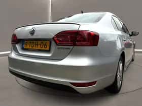 Volkswagen Jetta (2013) thumbnail 19