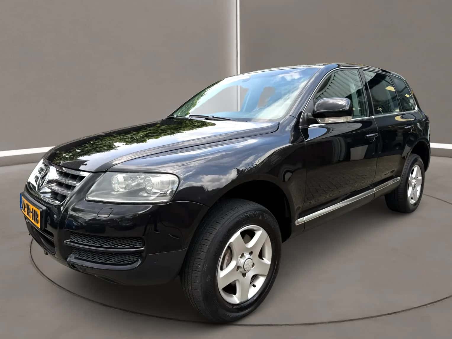 Volkswagen Touareg (2007) — foto 1