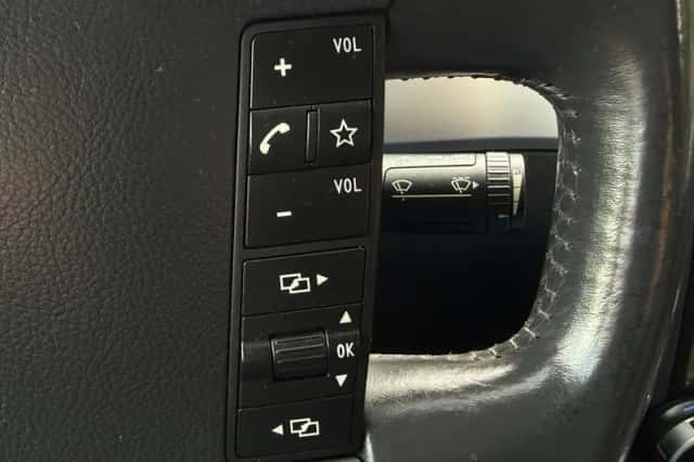 Volkswagen Touareg (2007) thumbnail 15