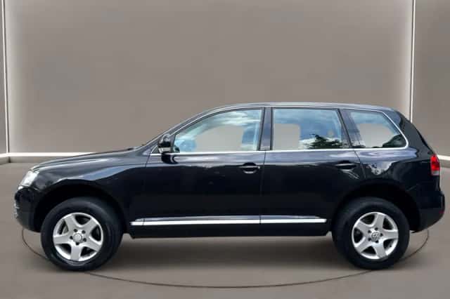 Volkswagen Touareg (2007) thumbnail 3