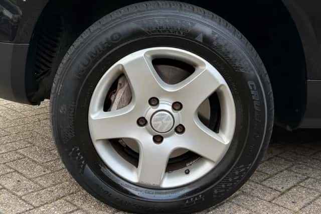 Volkswagen Touareg (2007) thumbnail 21