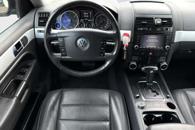 Volkswagen Touareg (2007) thumbnail 10