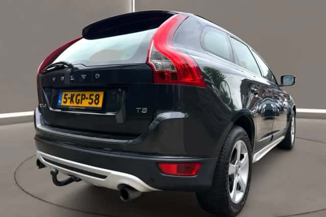 Volvo XC60 (2013) thumbnail 21