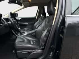 Volvo XC60 (2013) thumbnail 8