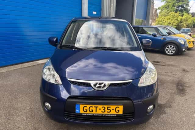 Hyundai i10 (2011) thumbnail 3